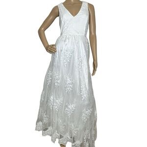 Southern Fried Chics white lace maxi dress medium